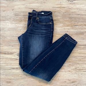 Maurices jeans